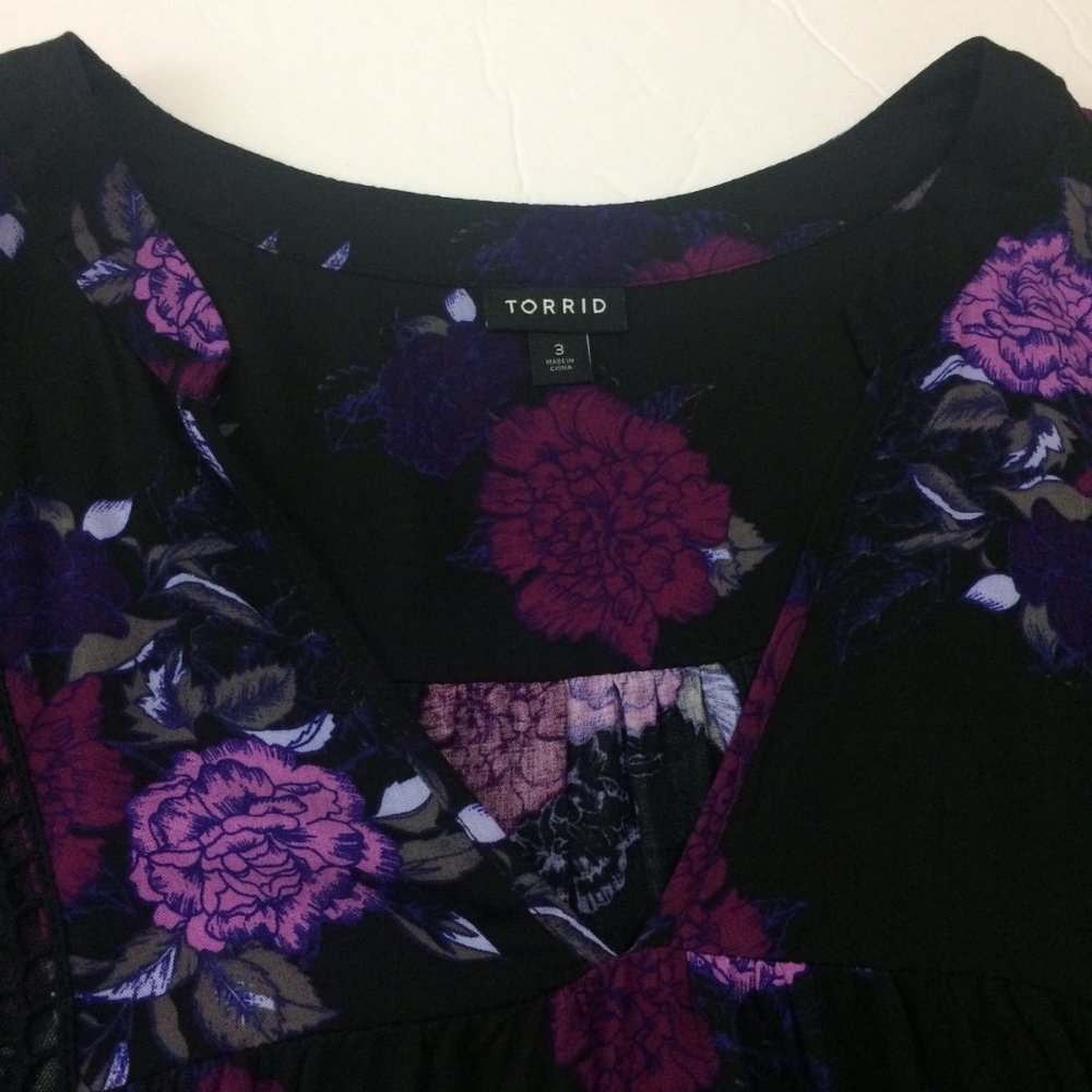Torrid Boho Tunic Blouse Black / Plum Floral NWOT - Picture 10 of 14